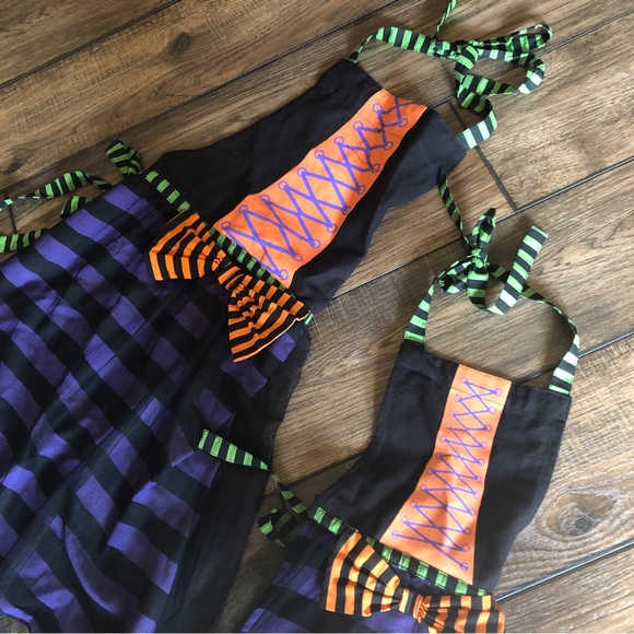 Mommy and me matching witch aprons - Picture 3 of 7